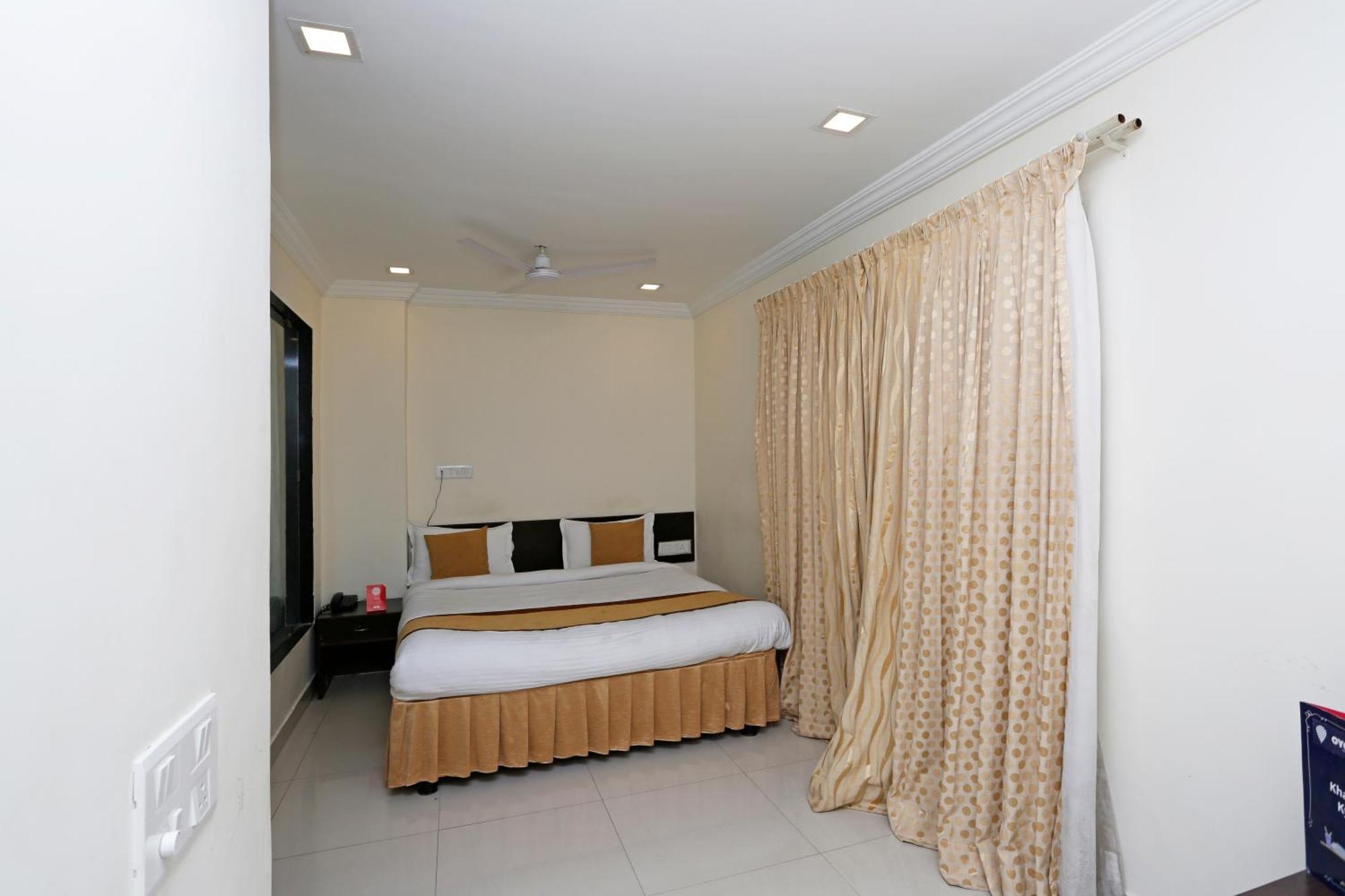 Oyo Flagship Hotel Golden Wings Udaipur Dış mekan fotoğraf