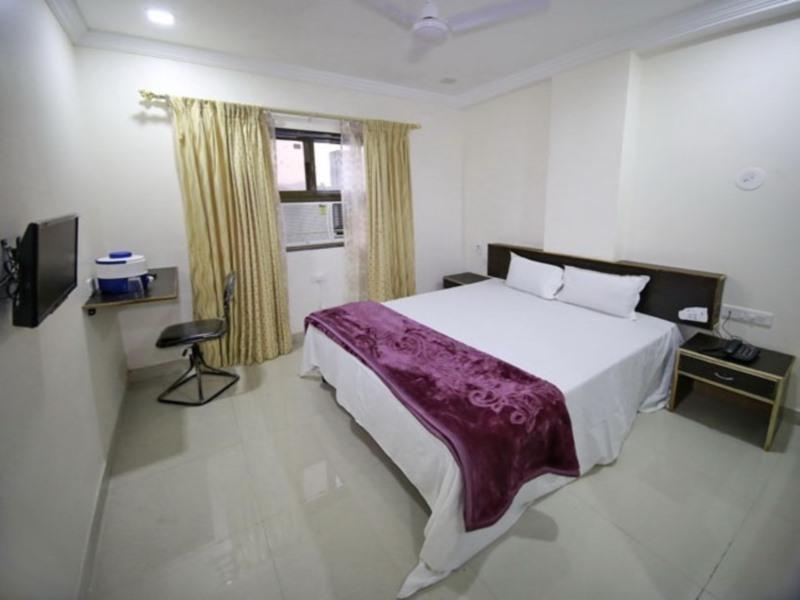 Oyo Flagship Hotel Golden Wings Udaipur Dış mekan fotoğraf