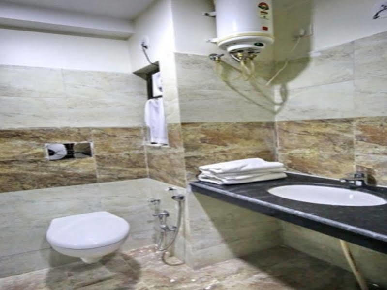 Hotel O Golden Wings Udaipur Dış mekan fotoğraf